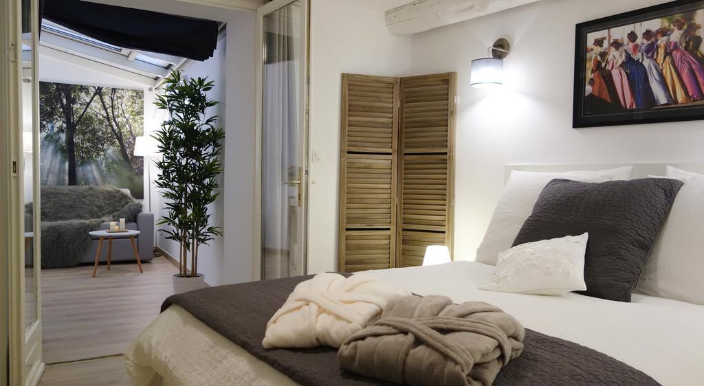 Апартаменты Arles' Haven - Le Loft Du Centre Номер фото